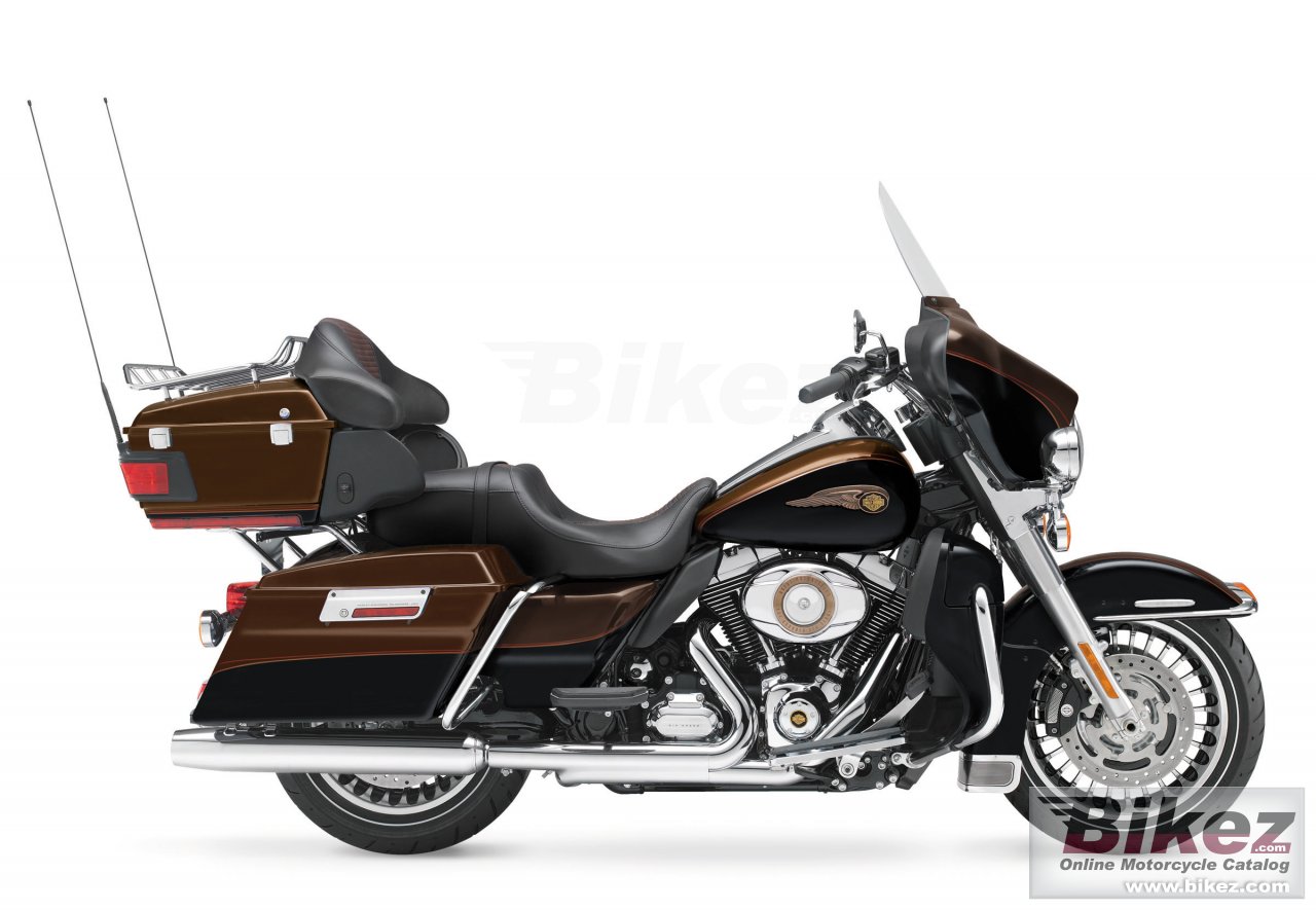 Big Harley-Davidson electra glide ultra limited picture and wallpaper from Bikez.com